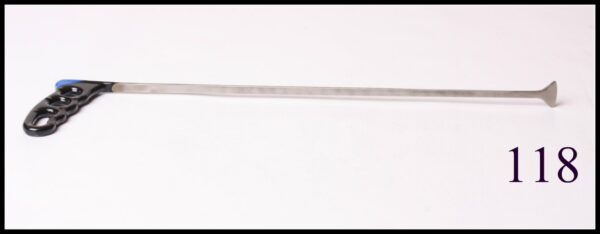 #118- 18″ Long Whale Tail with 1 1/8″ Wide Spade