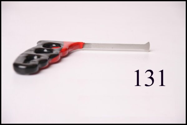 #131- 3.5″ Long Whale Tail with 1/2″ Spade
