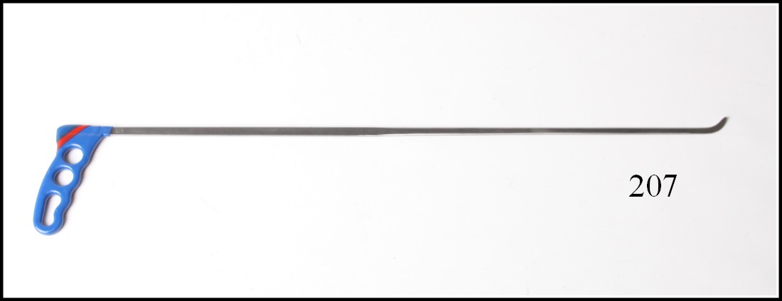 #207s -28″ Flat Flag 1/2″ Foot Sharpened on the Leading Edge