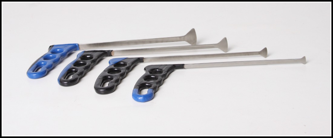 8″ Long Whale Tail Set
