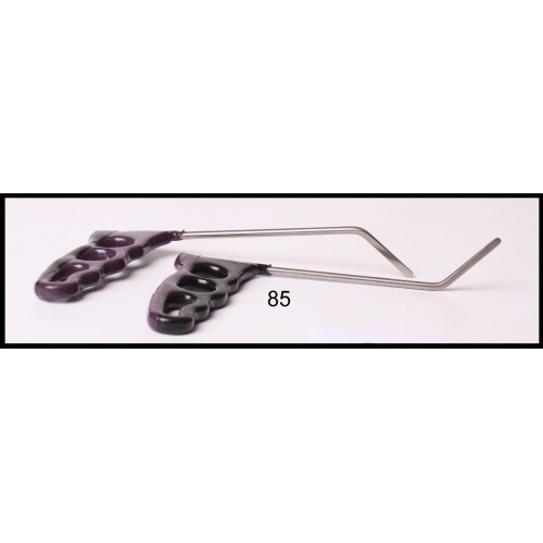 #85p- 5 1/2″ Long 3/16″ Diameter 45° Flag Set